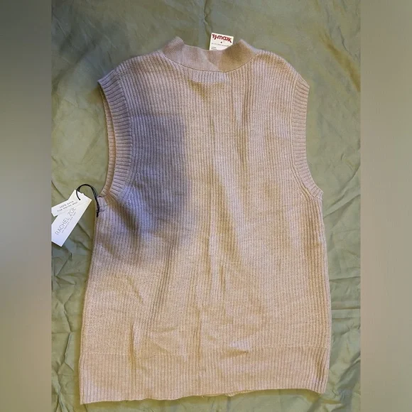 NWT Rachel Zoe Women's Tan Extra Fine Merino Wool Sweater Vest - Size M - Picture 3 of 16